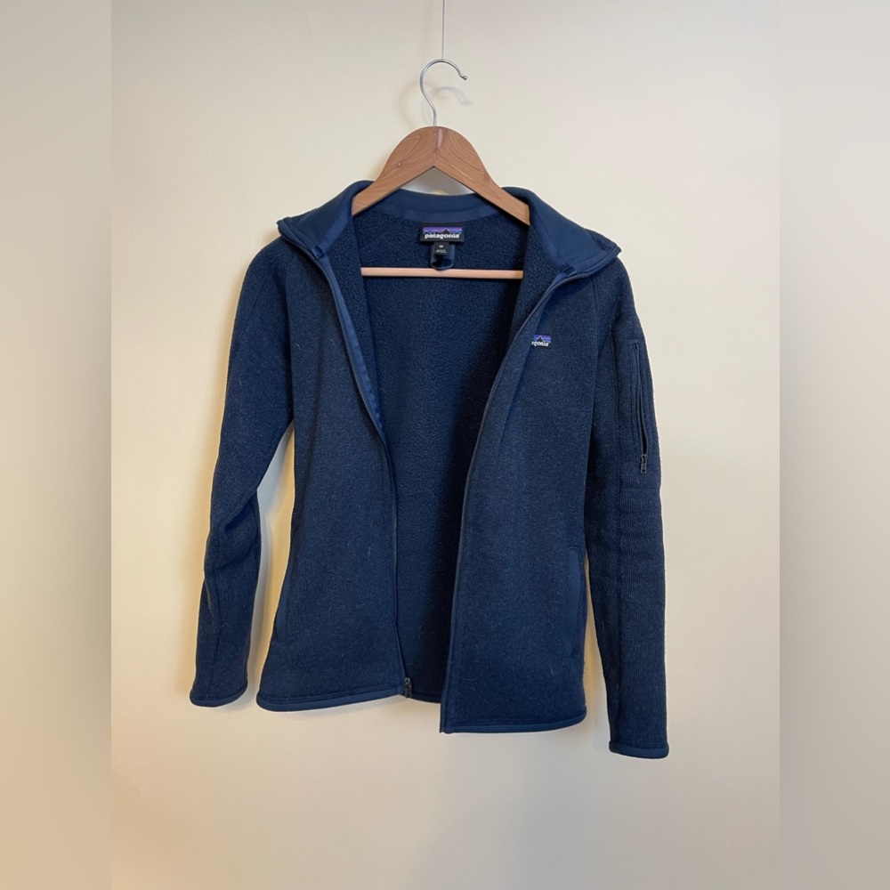 Womens XS full zip Patagonia sweater